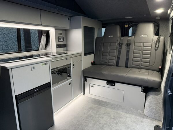 2023 Renault Trafic Sport 2.0DCI 38k Miles, 6 Speed Manual, Euro 6, Brand New Lomond Campers Campervan Conversion, Warranty, Finance