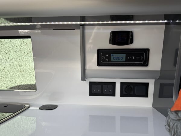 IMG_1072 (1) 2021 Volkswagen Transporter T28 Startline TDi 110 46k Miles, 5 Speed Manual, Euro 6, Customer Vehicle.