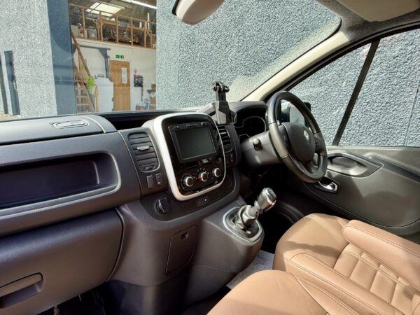 IMG_1267 2020 Renault Trafic Sport 170bhp 4 Berth Lomond Campers Campervan, New Conversion, Euro 6, 39k Miles