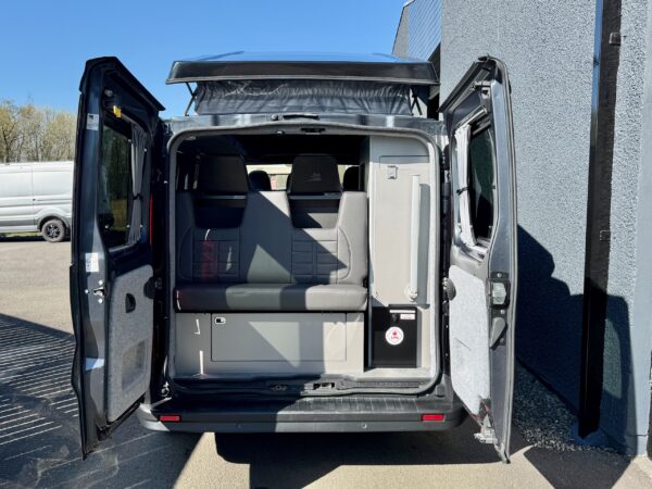 2023 Renault Trafic Sport 2.0DCI 38k Miles, 6 Speed Manual, Euro 6, Brand New Lomond Campers Campervan Conversion, Warranty, Finance