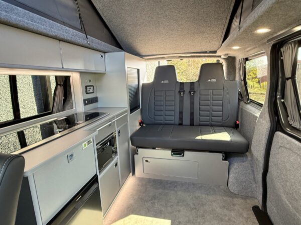 2023 Renault Trafic Sport 2.0DCI 38k Miles, 6 Speed Manual, Euro 6, Brand New Lomond Campers Campervan Conversion, Warranty, Finance