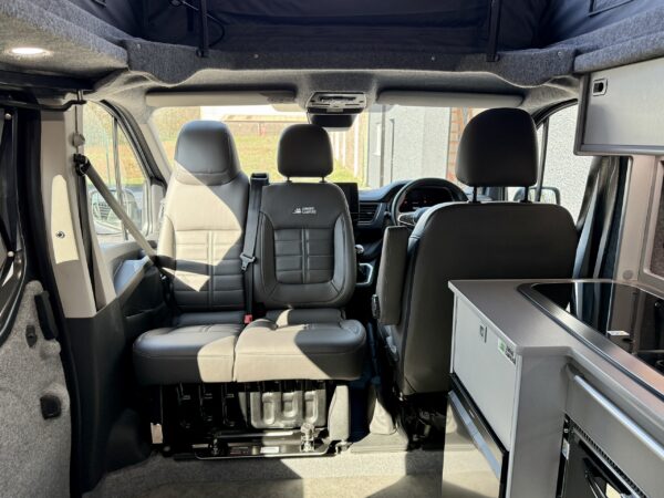 2023 Renault Trafic Sport 2.0DCI 38k Miles, 6 Speed Manual, Euro 6, Brand New Lomond Campers Campervan Conversion, Warranty, Finance