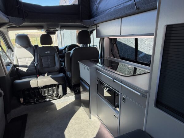 2023 Renault Trafic Sport 2.0DCI 38k Miles, 6 Speed Manual, Euro 6, Brand New Lomond Campers Campervan Conversion, Warranty, Finance