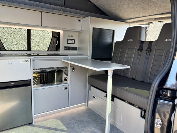 2023 Renault Trafic Sport 2.0DCI 38k Miles, 6 Speed Manual, Euro 6, Brand New Lomond Campers Campervan Conversion, Warranty, Finance