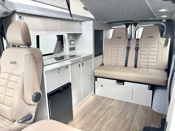 2020 Renault Trafic Sport 170bhp 4 Berth Lomond Campers Campervan, New Conversion, Euro 6, 39k Miles