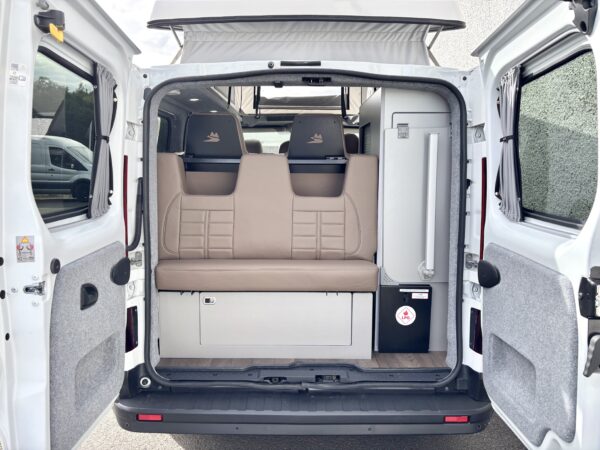 2020 Renault Trafic Sport 170bhp 4 Berth Lomond Campers Campervan, New Conversion, Euro 6, 39k Miles