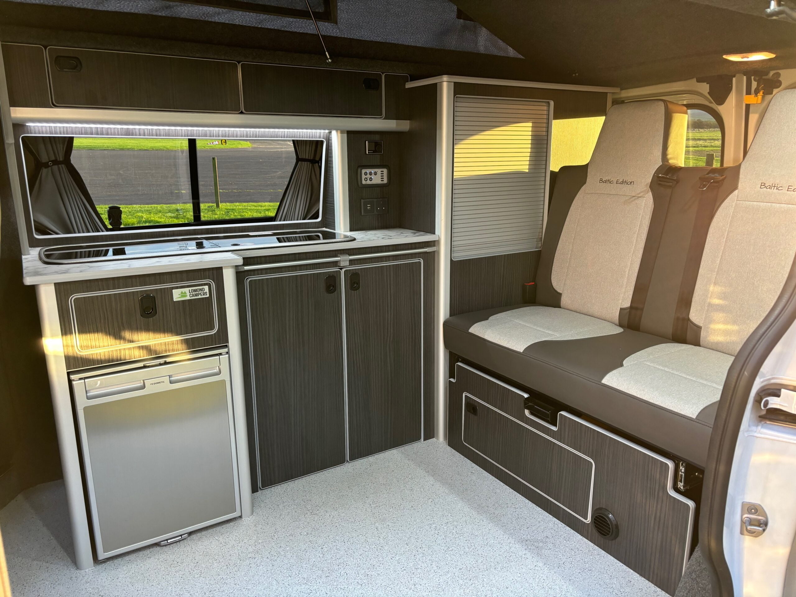 2019 Nissan NV300 Lomond Adventurer Baltic Edition 4 Berth Campervan ...